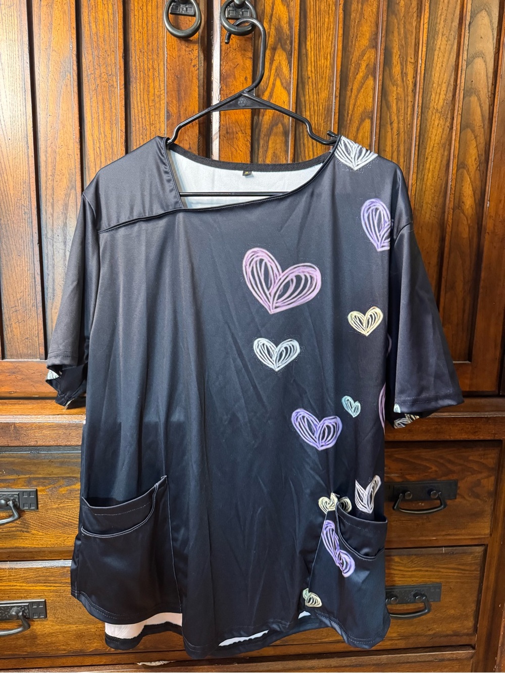 Women's Black Short Sleeve Scrub Top with Pastel Heart Print - Unbranded
